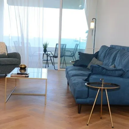 Apartament Golden Seaview *