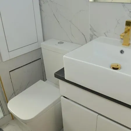 Apartament Golden Seaview *